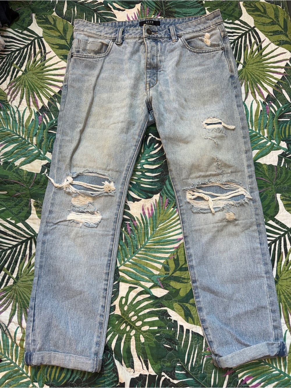Neuw Light Blue Distressed Straight Jeans